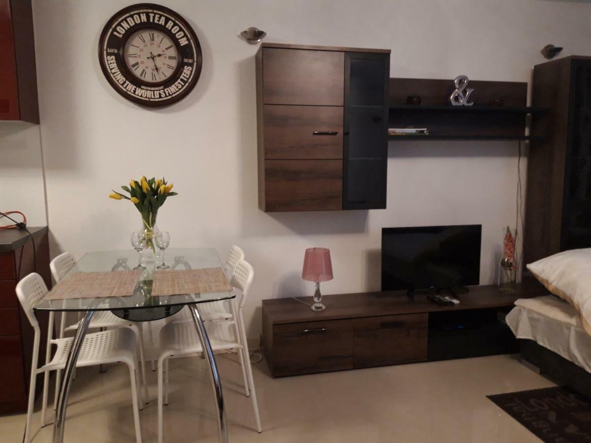Appartamento Cherry Apartament W Scislym Centrum Varsavia Esterno foto